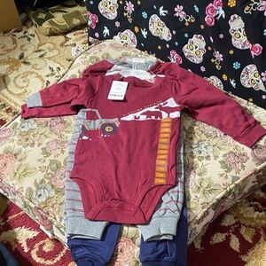 Carter’s Baby 4-Piece Outfit Set – 12 Months (New!)